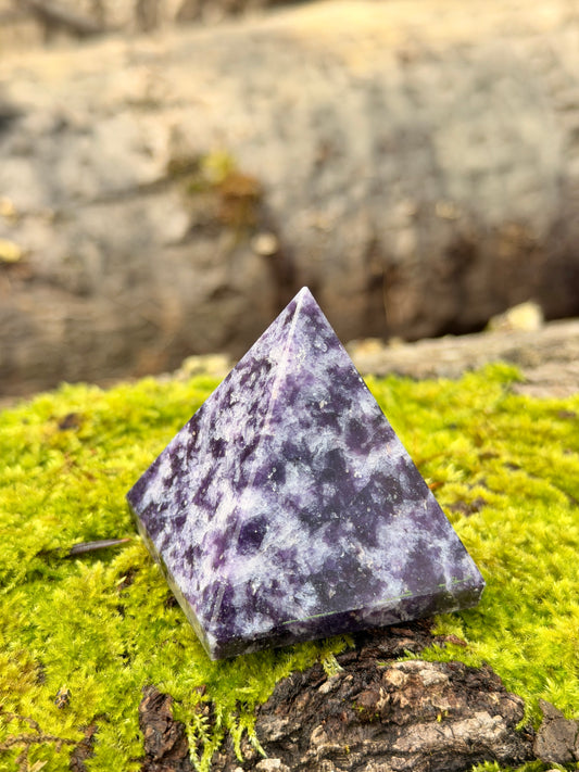 Lepidolite Pyramid / Purple Crystal / Third Eye & Crown Chakra Healing